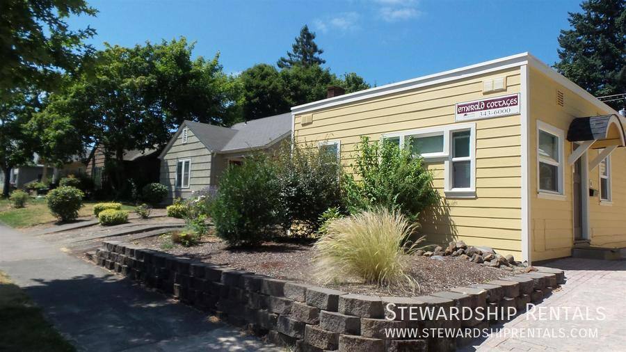 Apartment for rent at 2024 Emerald St #6, Eugene, OR 97403