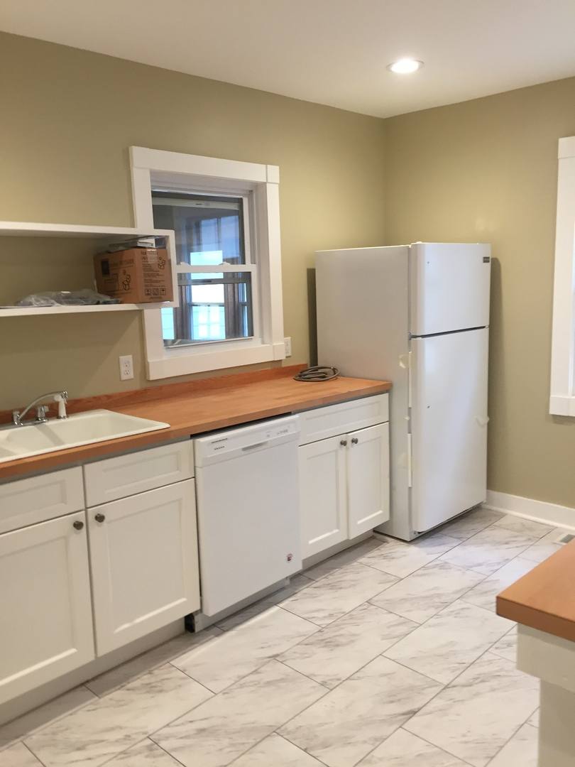 House for rent at 15 Carroll St, Poughkeepsie, NY 12601