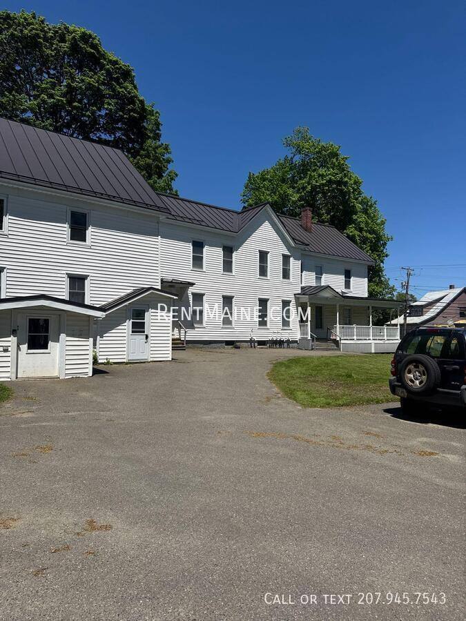 Apartment for rent at 282 Main St #8, Waterville, ME 04901