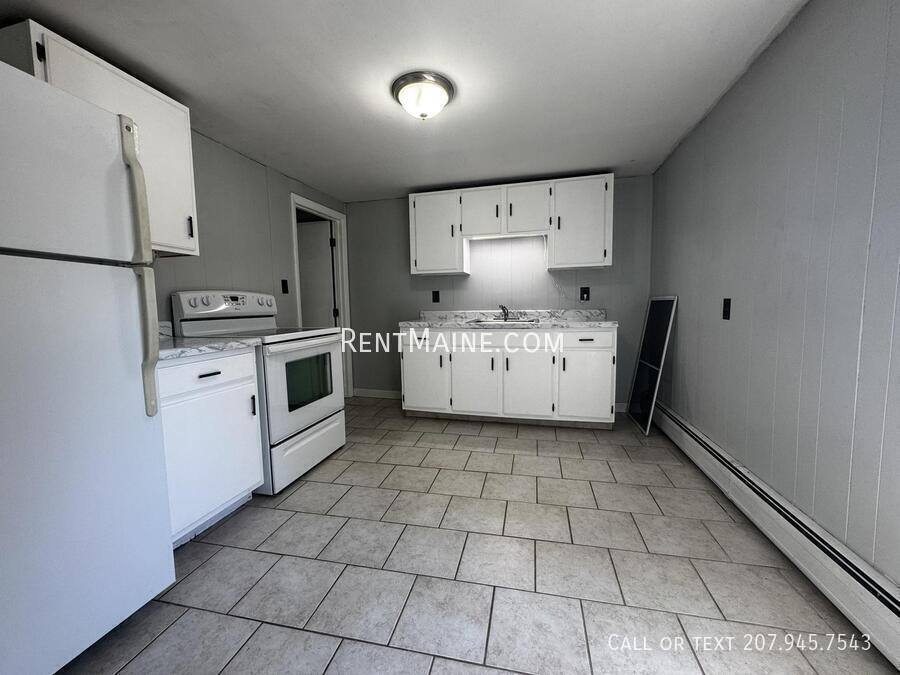 Apartment for rent at 282 Main St #8, Waterville, ME 04901