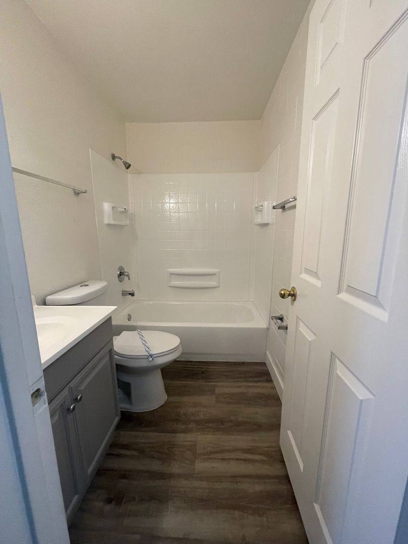 Apartment for rent at 2109 N Daley St, North Las Vegas, NV 89030