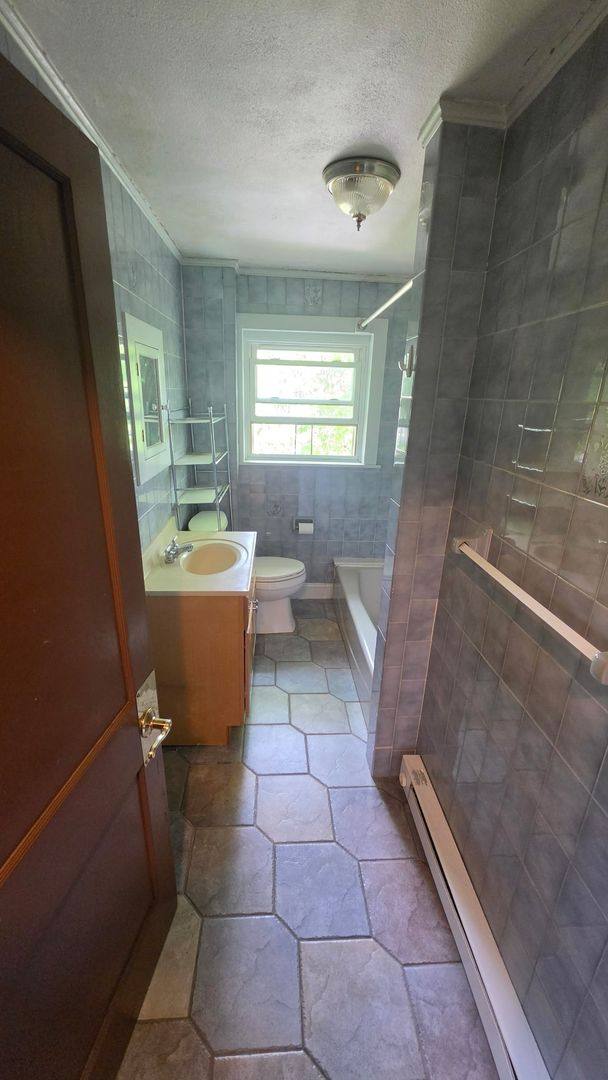 Apartment for rent at 233 E Ridge St, Lansford, PA 18232