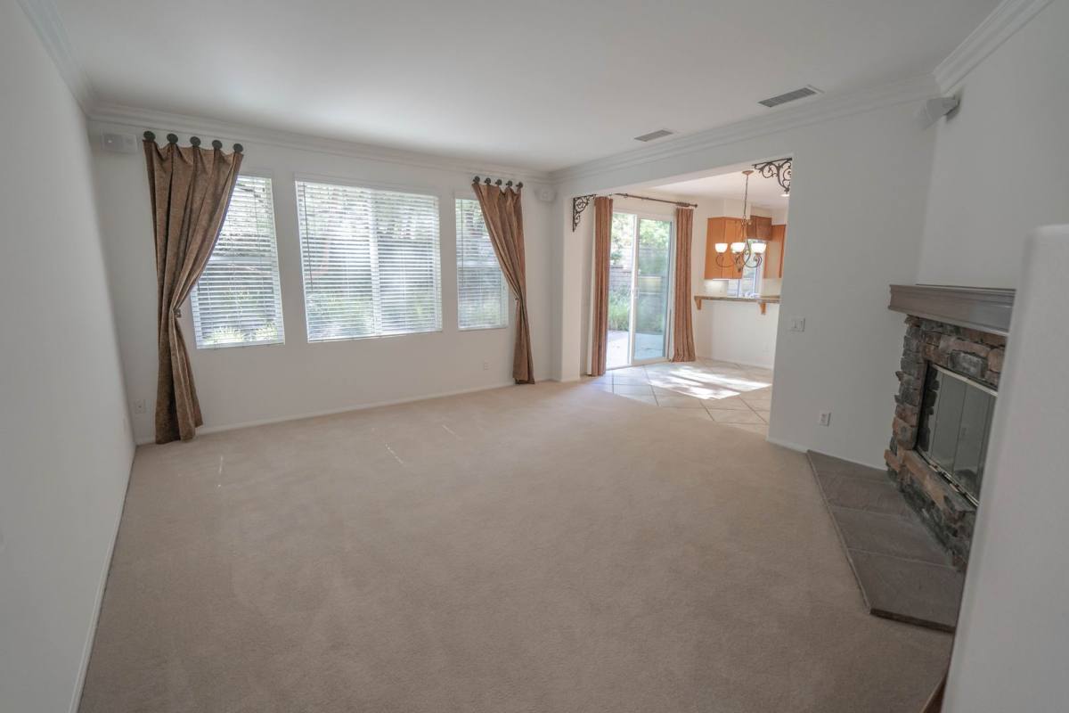 House for rent at 27552 Weeping Willow Dr, Valencia, CA 91354