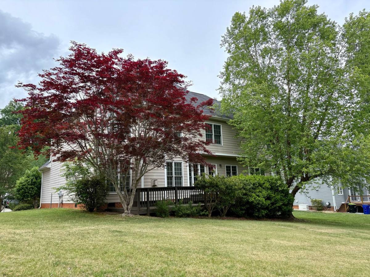 House for rent at 413 Dairy Farm Dr, Hillsborough, NC 27278