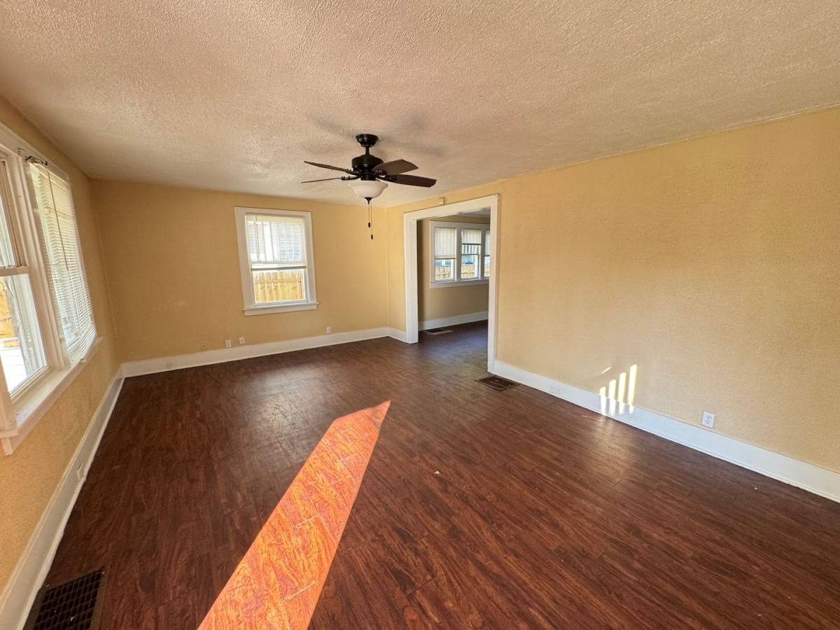 House for rent at 317 E Indiana Ave, South Bend, IN 46613