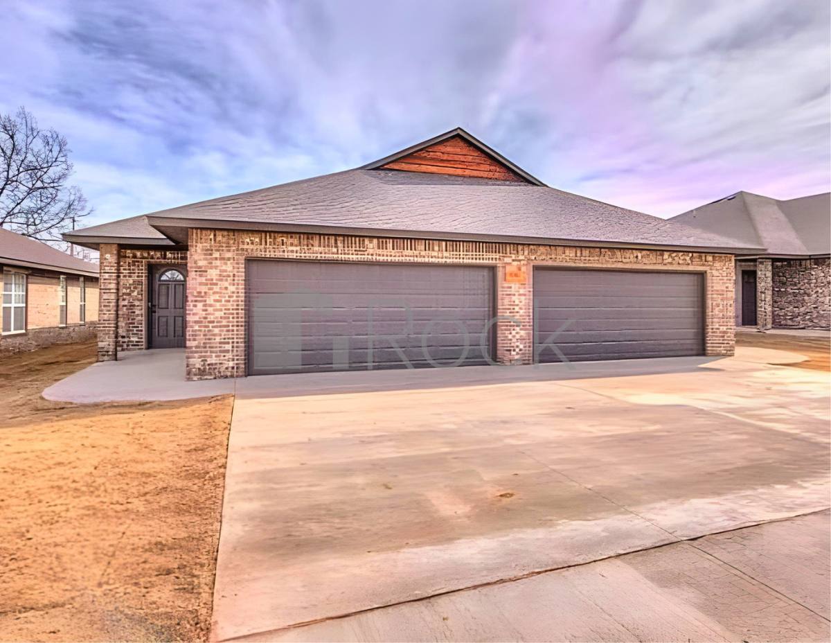 Apartment for rent at 1837 Post Oak Rd, El Reno, OK 73036