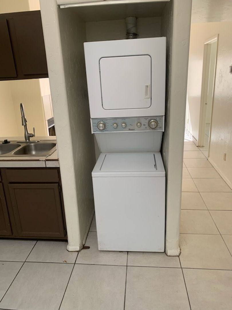 Apartment for rent at 379-385 E Thoroughbred St, Tucson, AZ 85706
