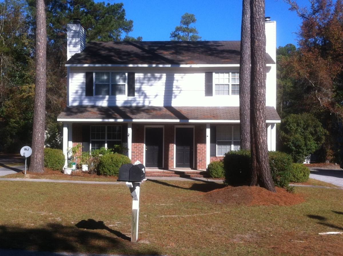 Townhouse for rent at 4 B Wooddale Dr, Valdosta, GA 31602