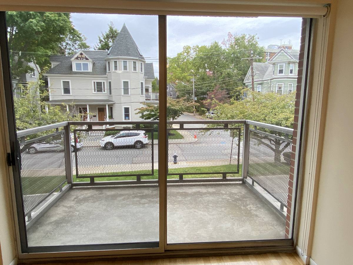 Apartment for rent at 36 Vernon St #410D, Brookline, MA 02446