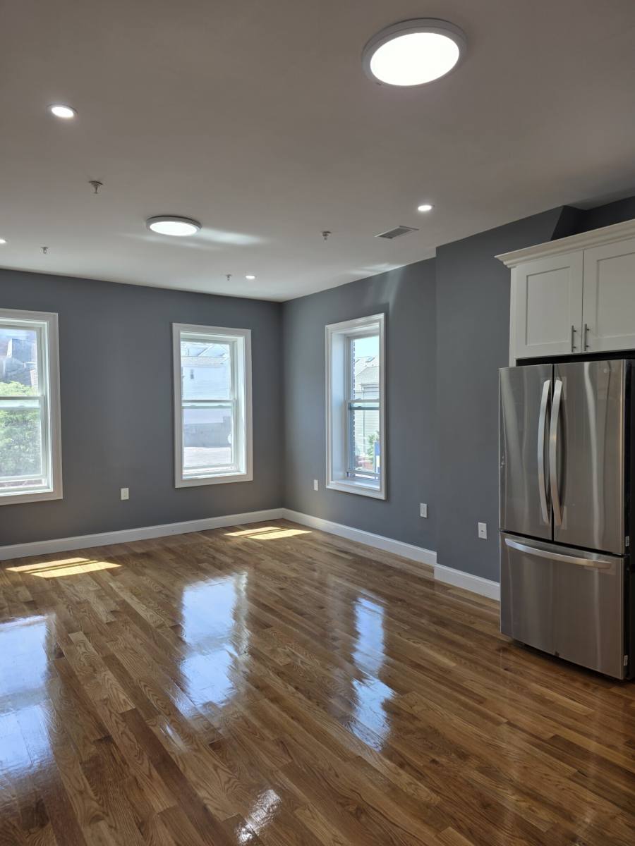 Apartment for rent at 341 Cambridge #2, Cambridge, MA 02141