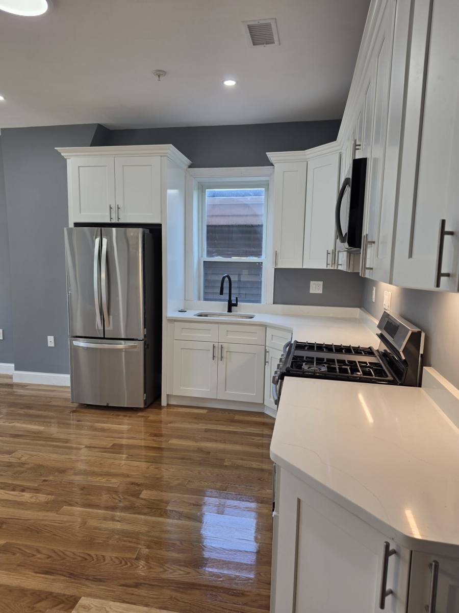 Apartment for rent at 341 Cambridge #2, Cambridge, MA 02141