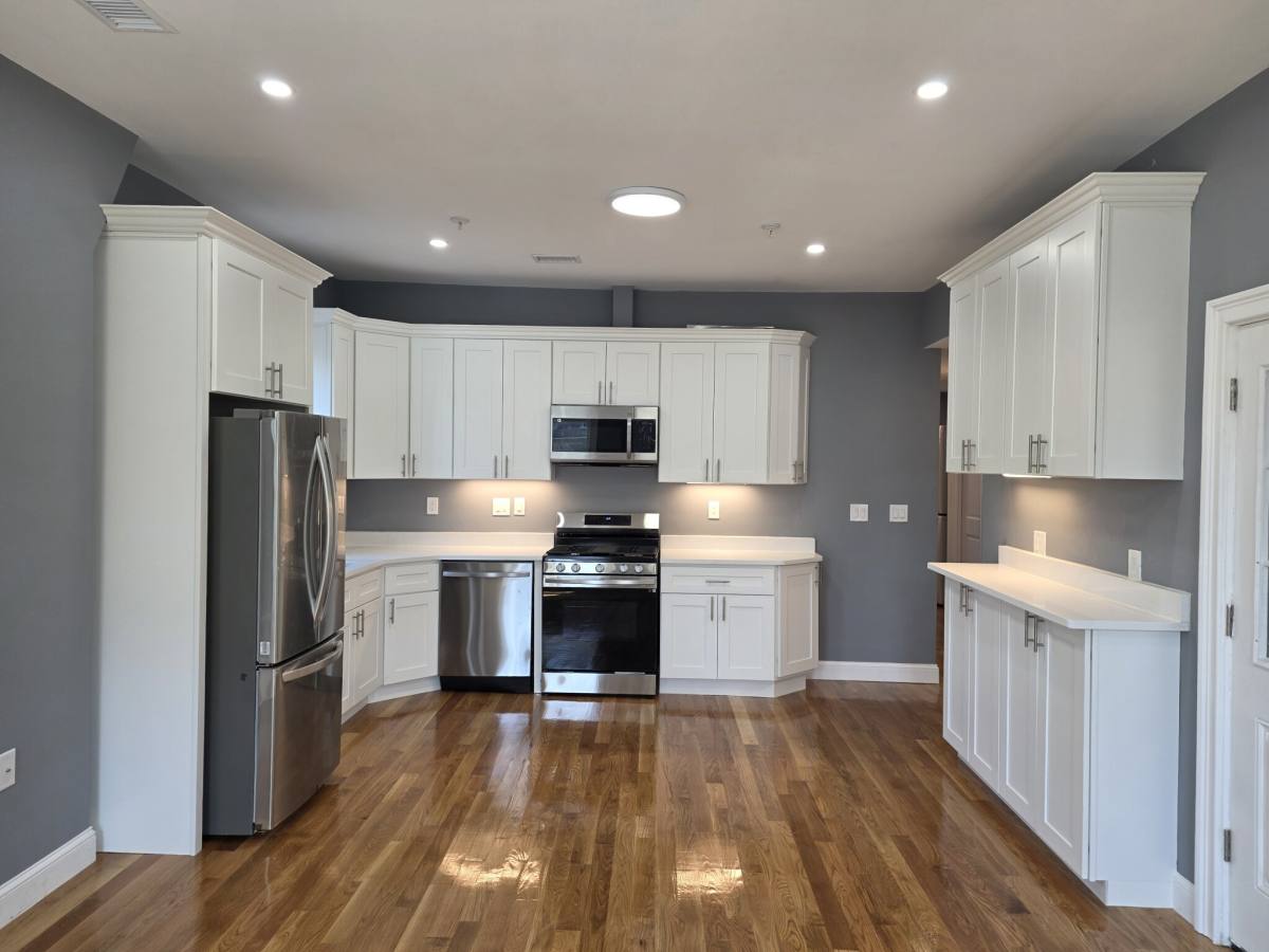 Apartment for rent at 341 Cambridge #2, Cambridge, MA 02141