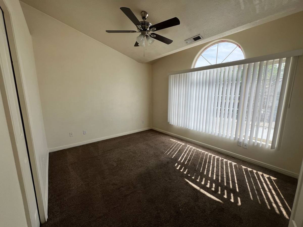 Apartment for rent at 652 N 2720 E, Saint George, UT 84790