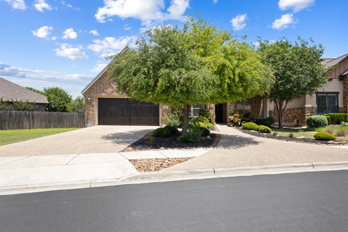 House for rent at 420 Mission Hill Run, New Braunfels, TX 78132