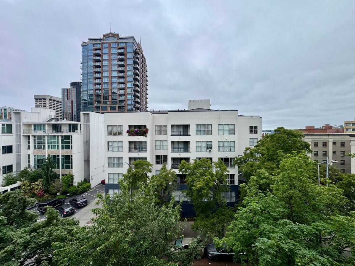 Condo for rent at 1323 Boren Ave, Seattle, WA 98101