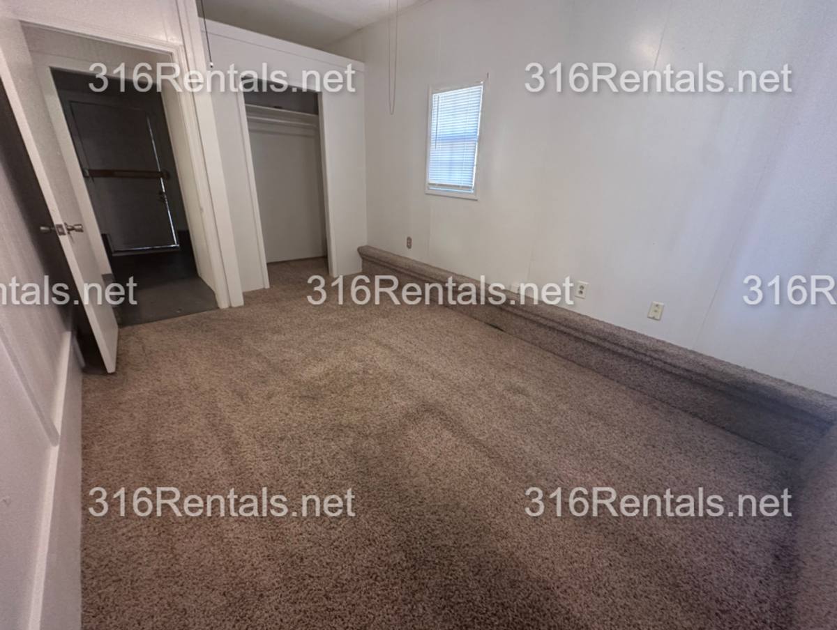 House for rent at 2305 S Topeka, Wichita, KS 67211