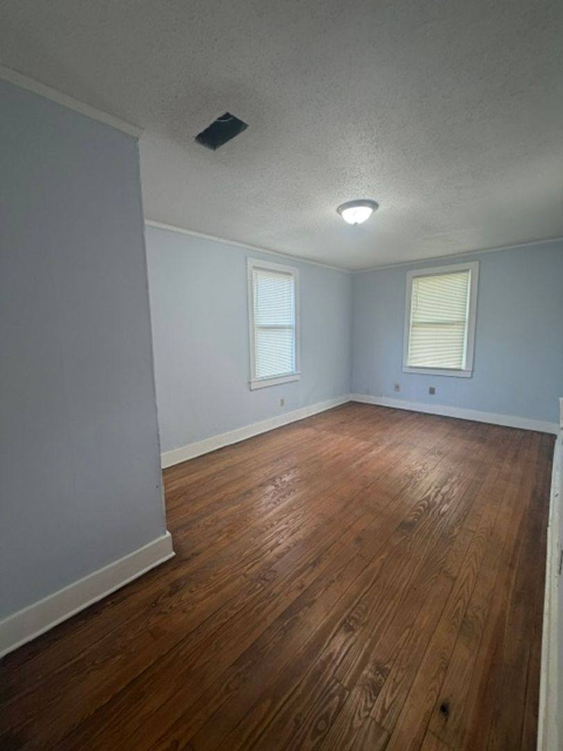 Apartment for rent at 609-611 Mallory, Memphis, TN 38106