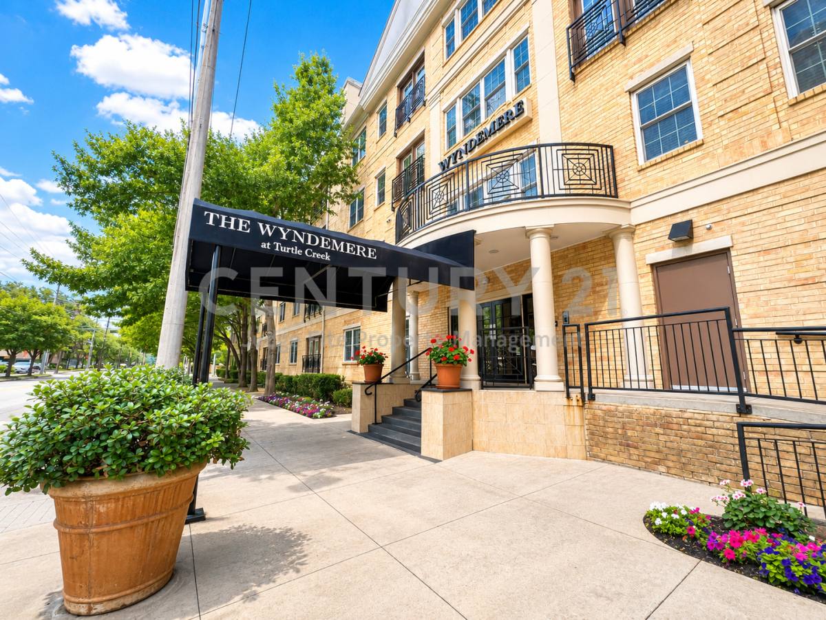 Condo for rent at 3400 Welborn St, Dallas, TX 75219