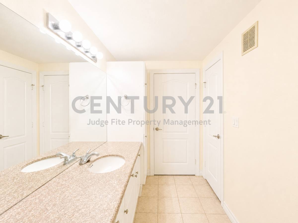 Condo for rent at 3400 Welborn St, Dallas, TX 75219