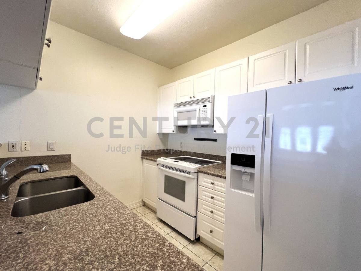 Condo for rent at 3400 Welborn St, Dallas, TX 75219