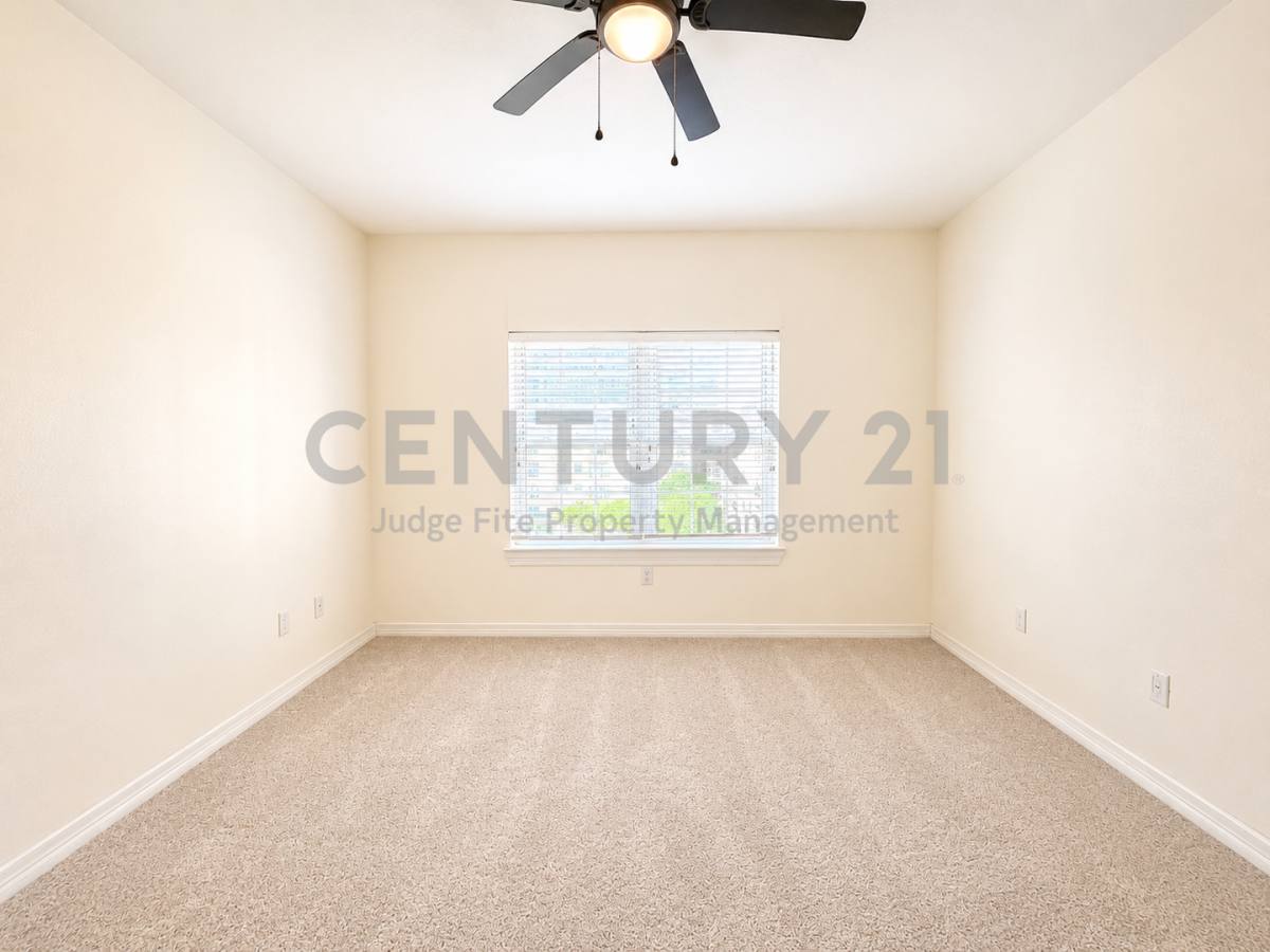 Condo for rent at 3400 Welborn St, Dallas, TX 75219