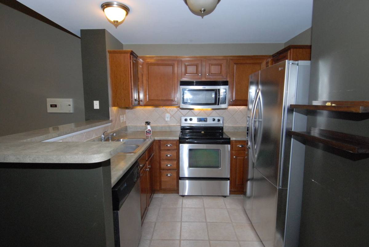 Townhouse for rent at 603 Country Village Dr, Lake Saint Louis, MO 63367
