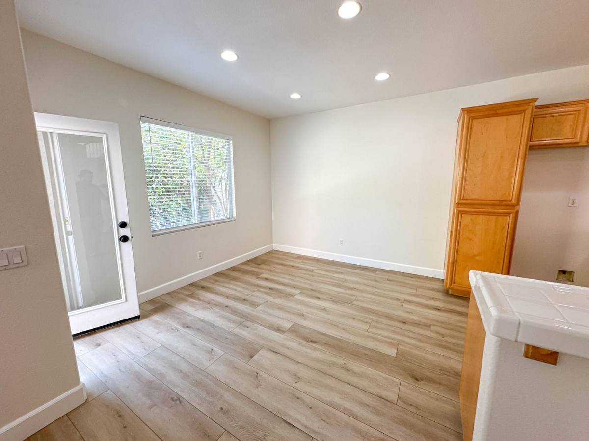 House for rent at 27712 Mahogany Row, Canyon Country, CA 91351