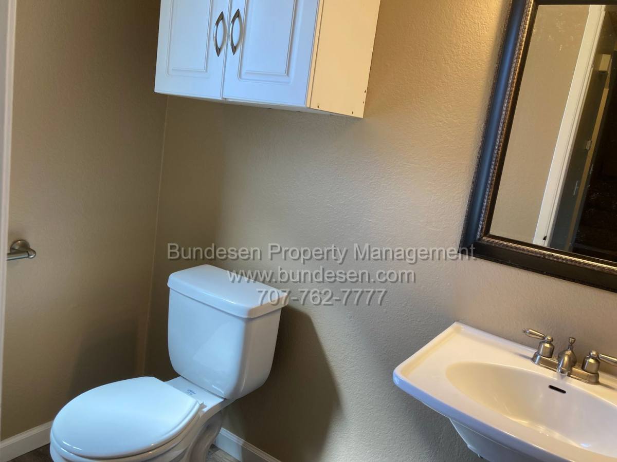 Condo for rent at 465 Enterprise Dr, Rohnert Park, CA 94928