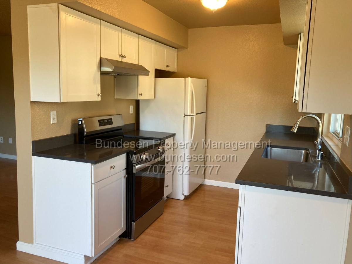 Condo for rent at 465 Enterprise Dr, Rohnert Park, CA 94928