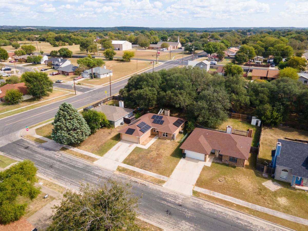 House for rent at 2210 Barry, Killeen, TX 76543