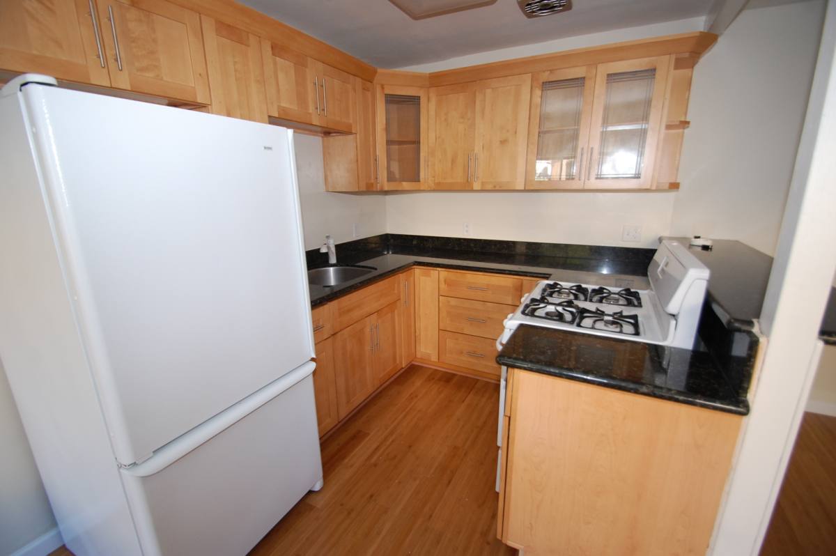 Apartment for rent at 2224 Jefferson Ave, Berkeley, CA 94703