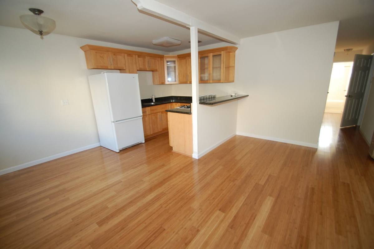 Apartment for rent at 2224 Jefferson Ave, Berkeley, CA 94703