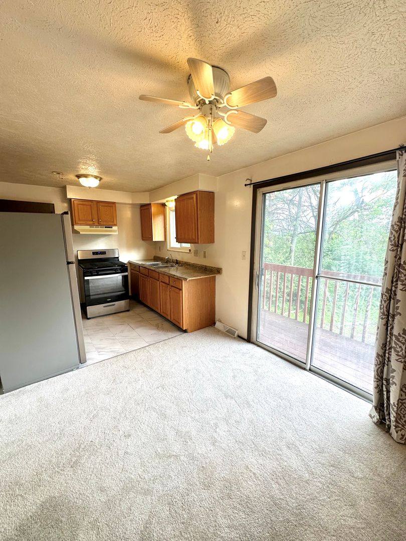Townhouse for rent at 3830 Lebanon Church Rd, West Mifflin, PA 15122