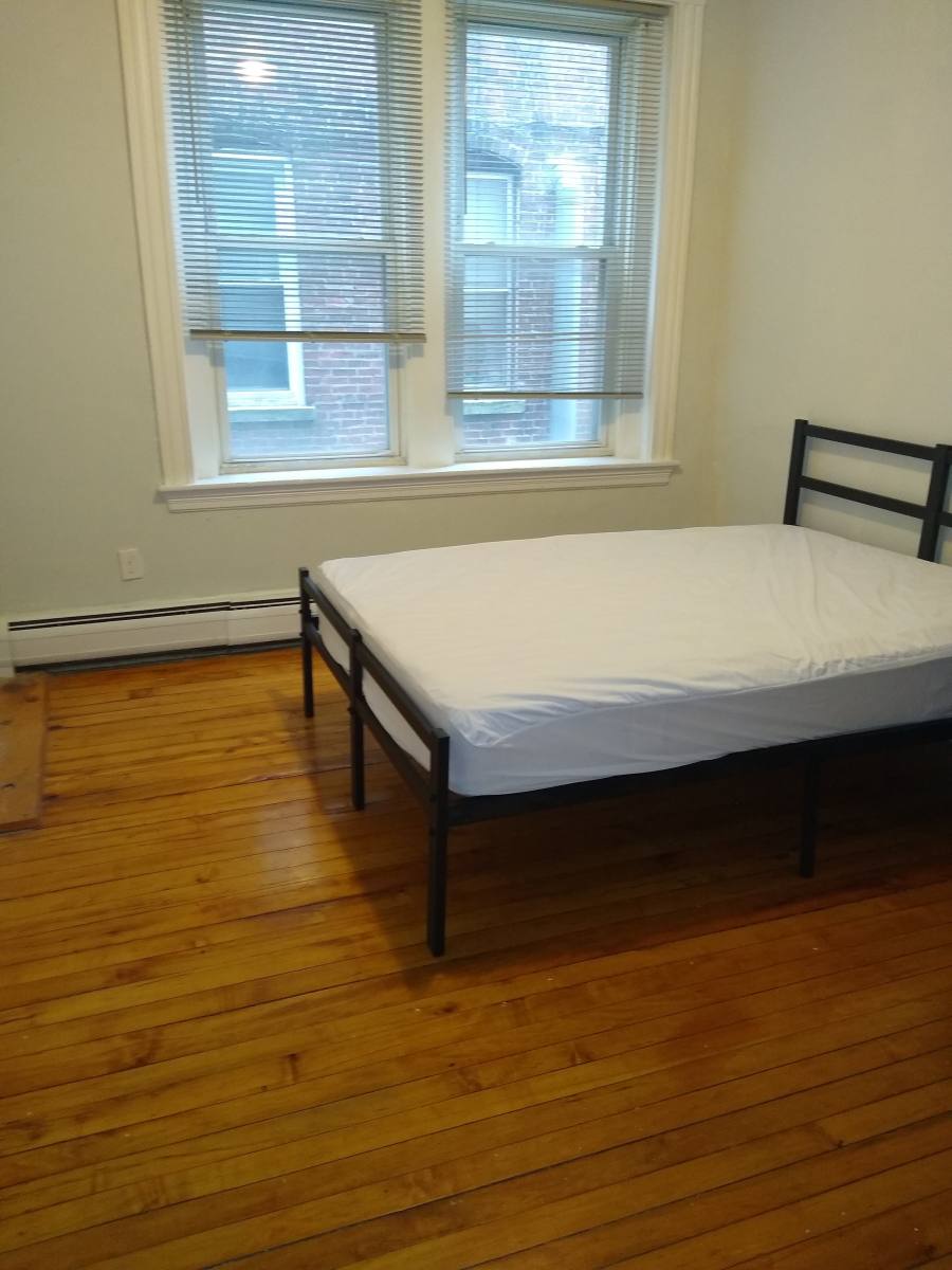 Apartment for rent at 17 Vancouver St #3, Boston, MA 02115