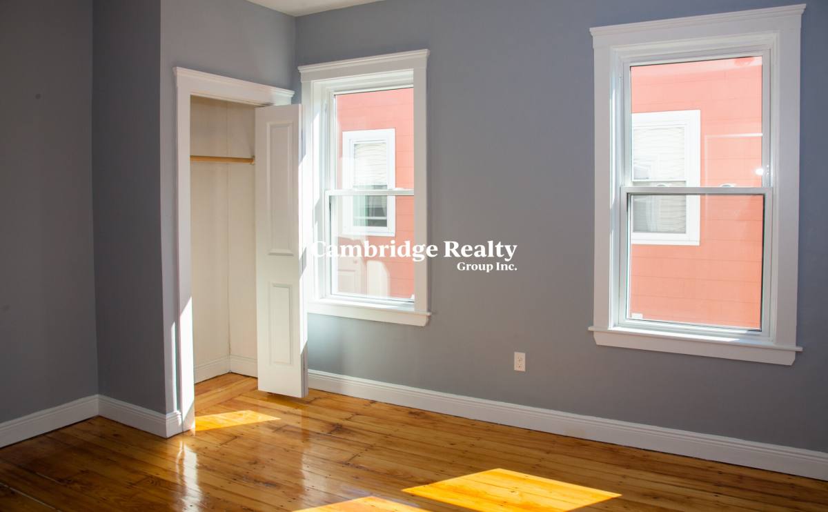 House for rent at 376 Prospect St #3T, Cambridge, MA 02139