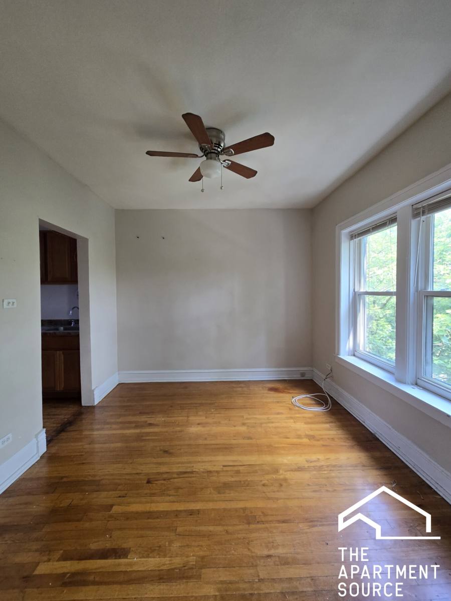 Apartment for rent at 1364 W Estes Ave #2N, Chicago, IL 60626