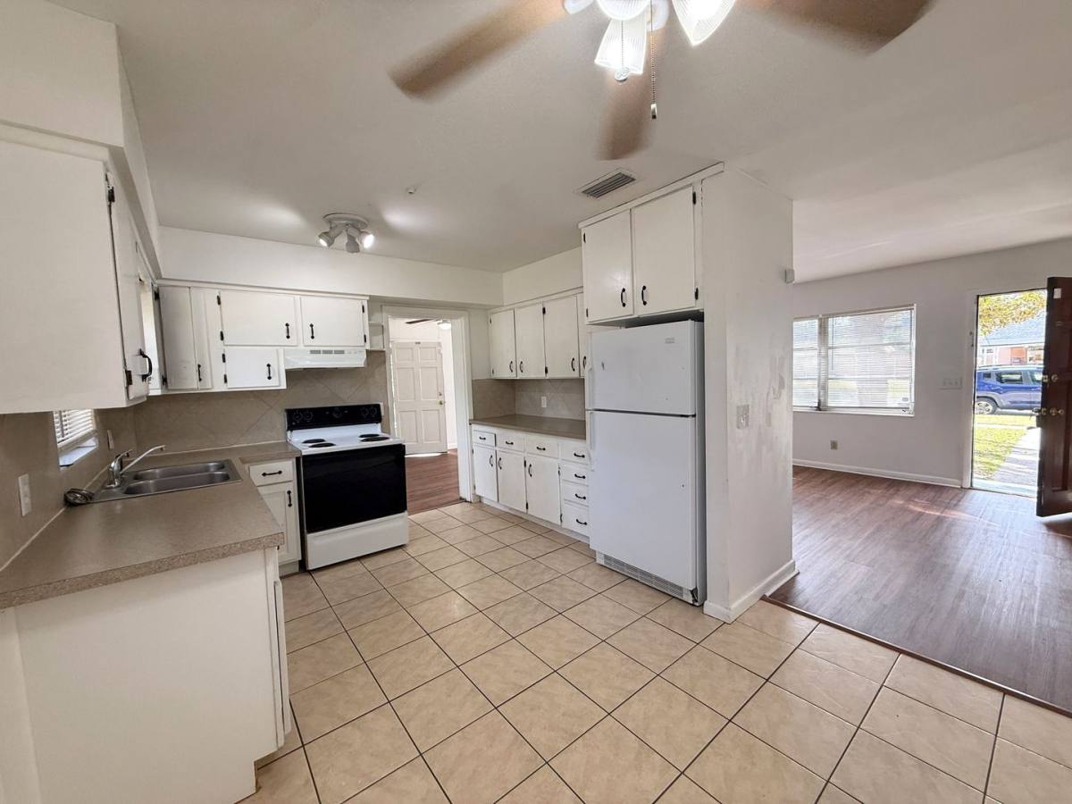 House for rent at 7609 Tacony Dr, Jacksonville, FL 32277
