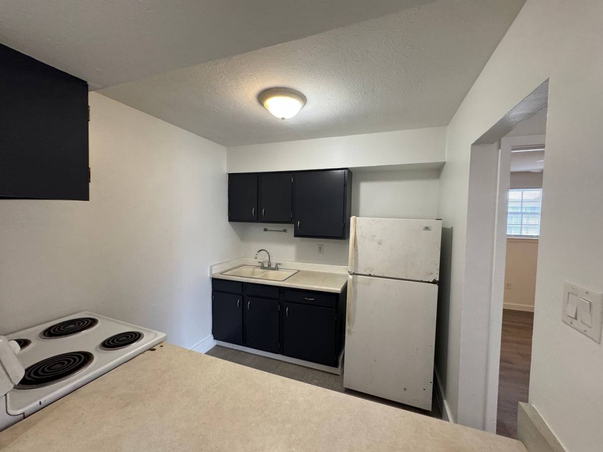 Apartment for rent at 2121 Cleary Ave, Metairie, LA 70001