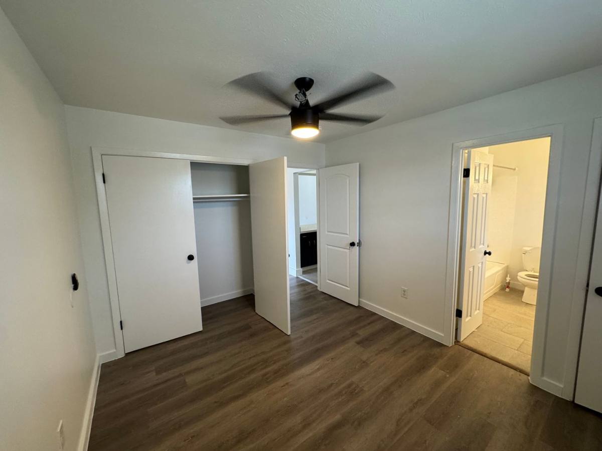 Apartment for rent at 2121 Cleary Ave, Metairie, LA 70001