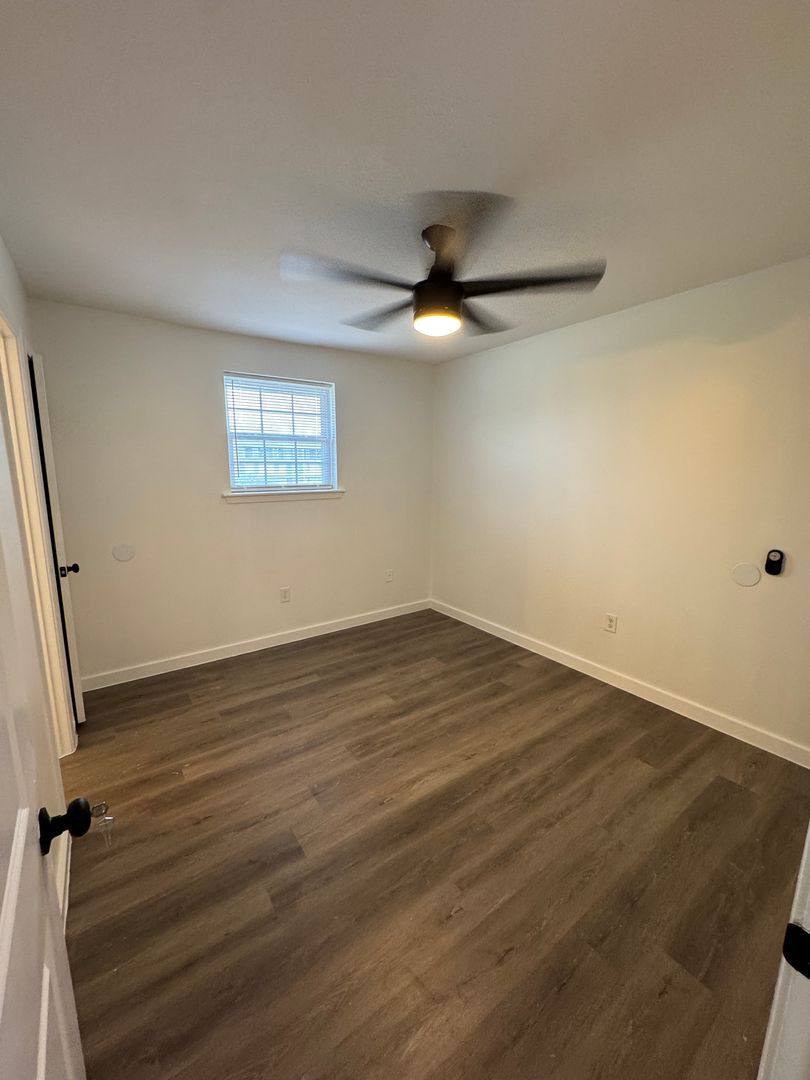 Apartment for rent at 2121 Cleary Ave, Metairie, LA 70001