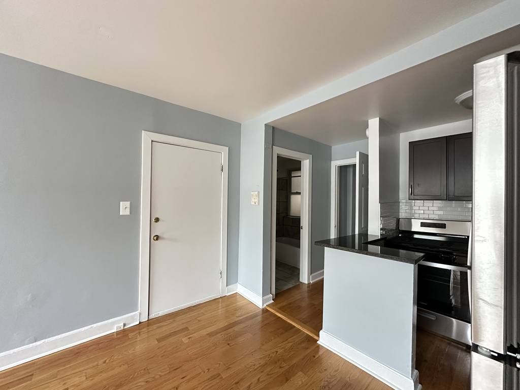 Apartment for rent at 5670 Ridge #S3, Chicago, IL 60660