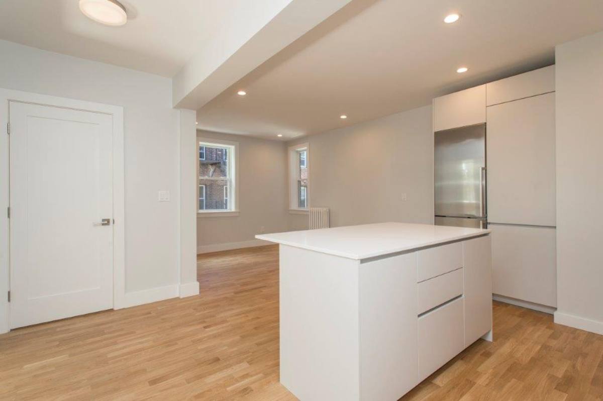 House for rent at 36 Hghland Ave, Somerville, MA 02143