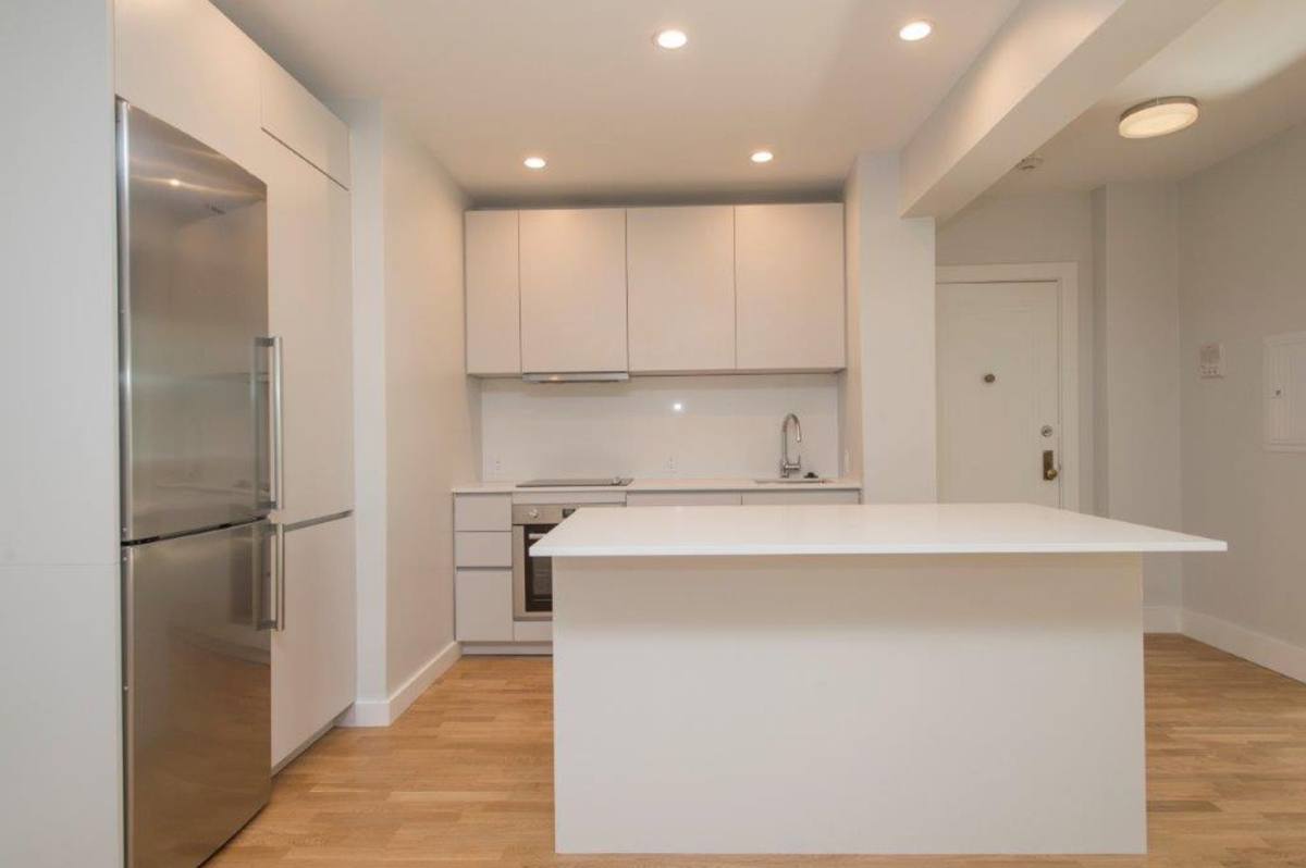 House for rent at 36 Hghland Ave, Somerville, MA 02143