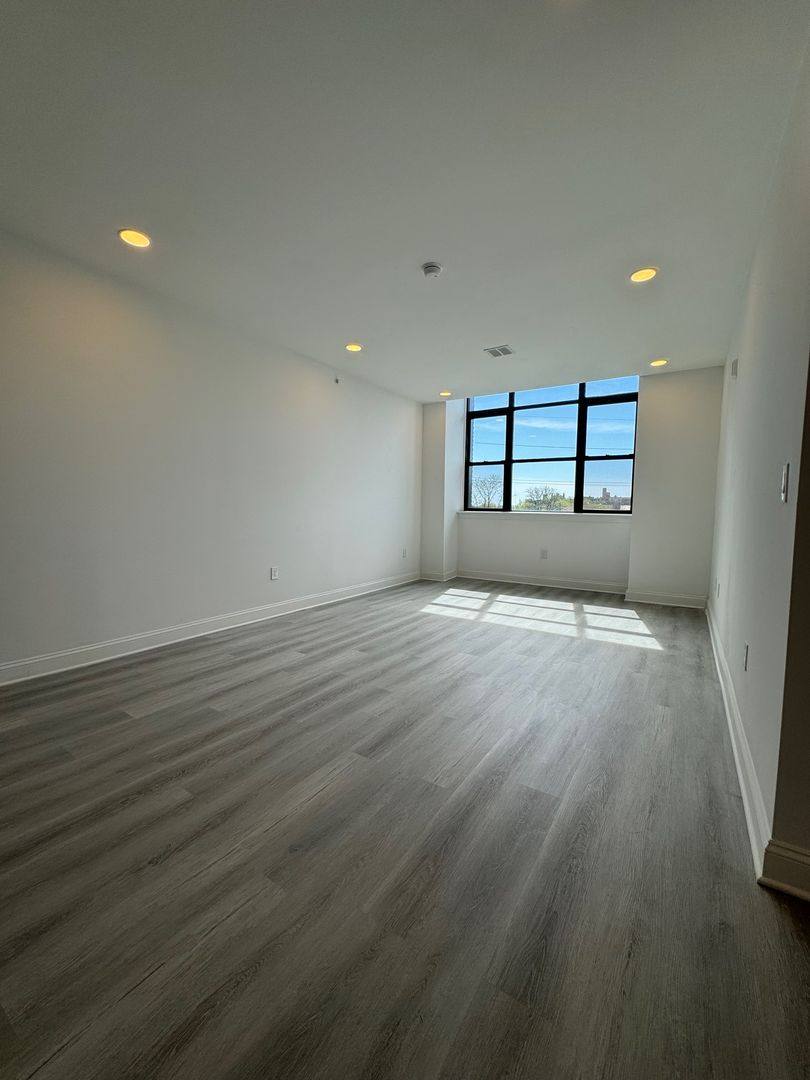 Apartment for rent at 1600 W Hunting Park, Philadelphia, PA 19140