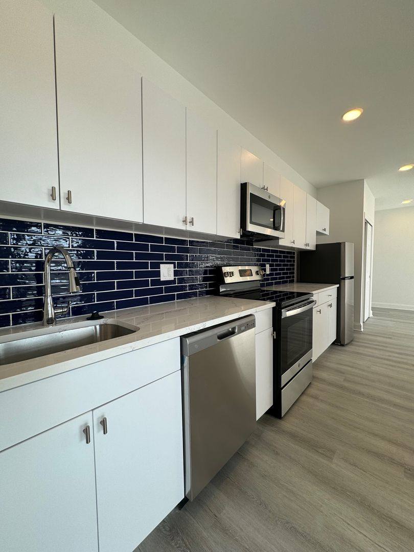Apartment for rent at 1600 W Hunting Park, Philadelphia, PA 19140