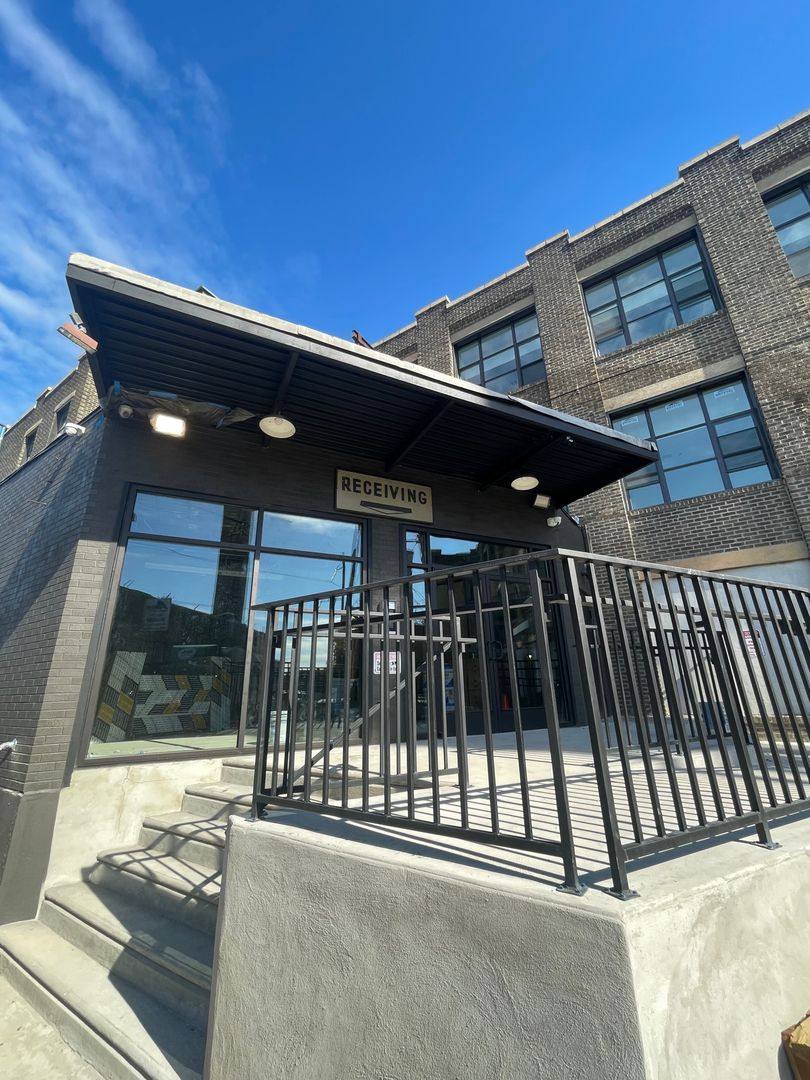 Apartment for rent at 1600 W Hunting Park, Philadelphia, PA 19140