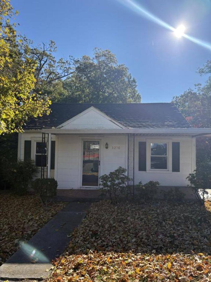 Apartment for rent at 1270 Peoples St, Cleveland, TN 37311