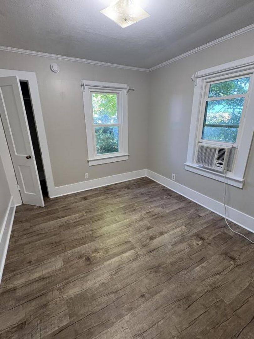 Apartment for rent at 1270 Peoples St, Cleveland, TN 37311