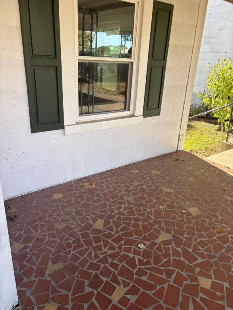 Apartment for rent at 1270 Peoples St, Cleveland, TN 37311