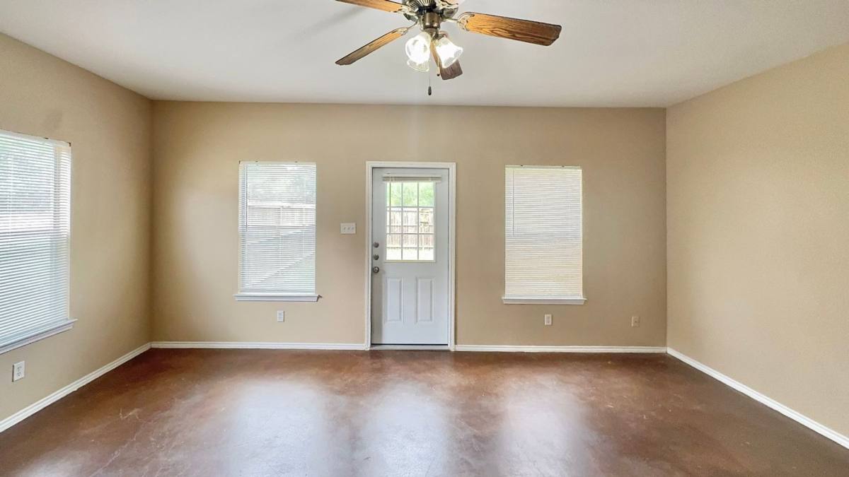 Townhouse for rent at 5607 Golf Mist #1, San Antonio, TX 78244